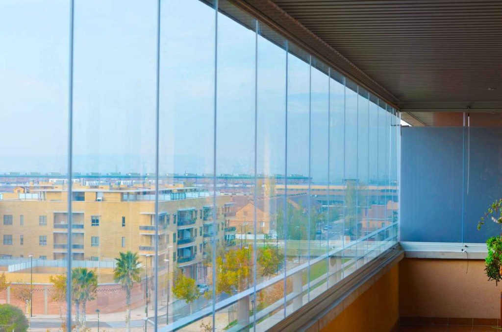 Cerramientos de cristal o cortinas de cristal